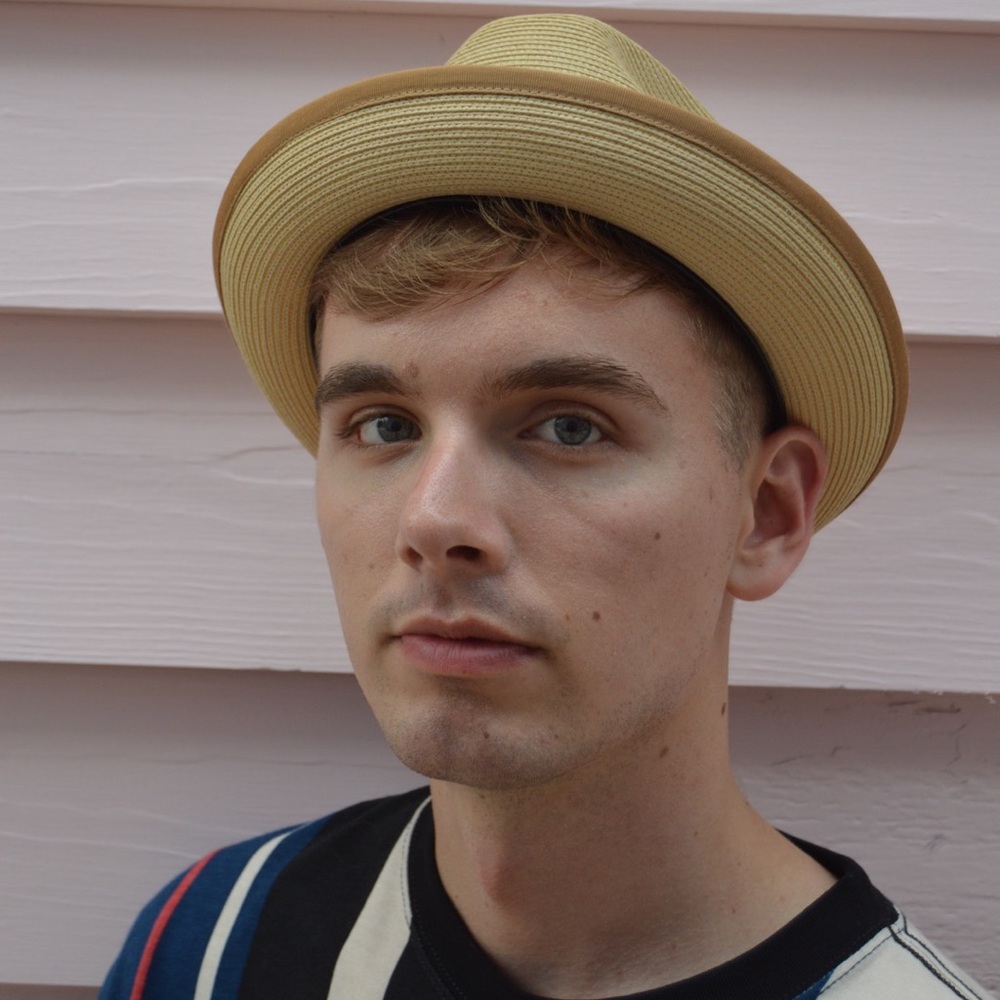 Meet your Posher, Lucjan